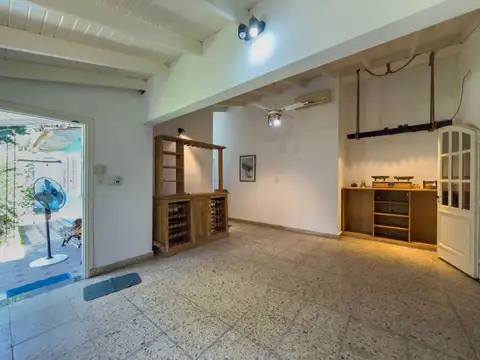 Casa en Venta con 1 cochera