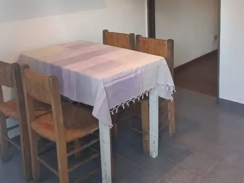 Tacuarí 100