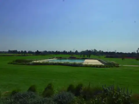 Terreno en Venta 20  mts Frente