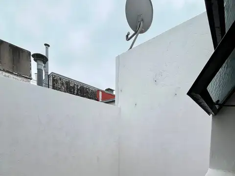 Depto Tipo Casa en Alquiler 34 años