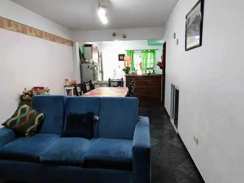 Depto Tipo Casa en Venta en Wilde, USD 95.000