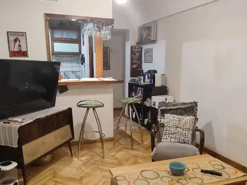 Jose Gervasio De Artigas 700, Piso 1