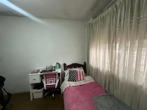 CASA 2 AMBIENTES A REFACCIONAR EN VENTA