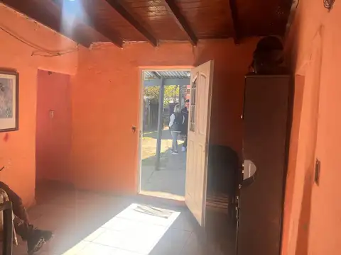 Depto Tipo Casa 2 ambientes con 1 baño
