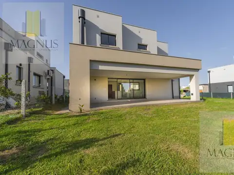 Casa en Venta en Yerba Buena, USD 248.000
