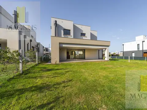 Casa en Venta de 3 dormitorios