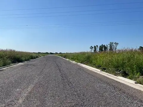 Venta lote en Barrio Los Domingos 