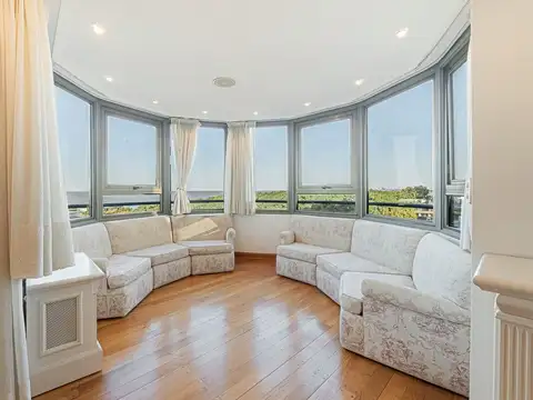 Departamento en Alquiler de 6 ambientes