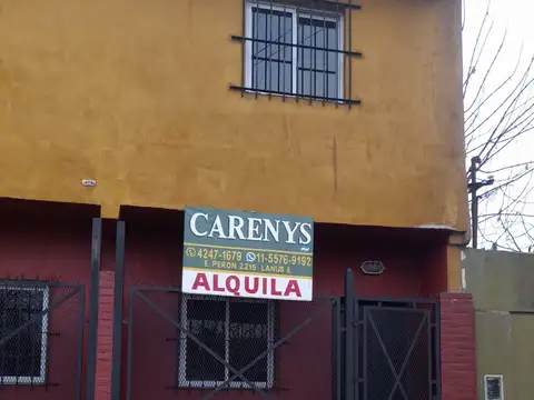 PH en Alquiler en Lanus Este, Lanus