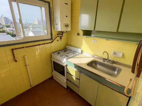 Departamento de 2 Ambientes, super Luminoso, muy buen estado