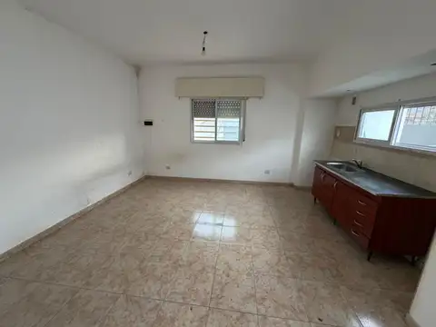 Alquilo en El Palomar Departamento de 2 Ambientes F: 9133