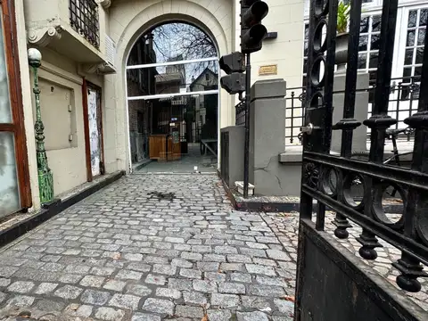 Belgrano - HOTEL- VENTA - 1420 m2 CUBIERTOS