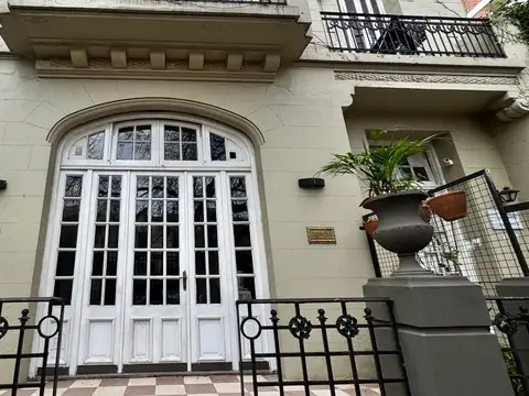 Capitán General Ramón Freire 1700