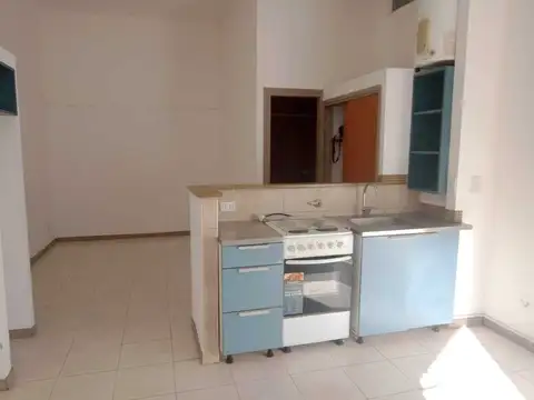 Casa  en Alquiler en Zarate Centro, Zárate, G.B.A. Zona Norte