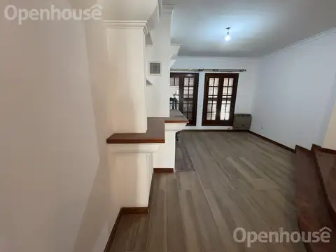 Casa 6 ambientes con 3 baños