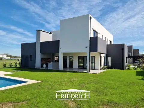 PRADOS DEL OESTE CASA EN VENTA