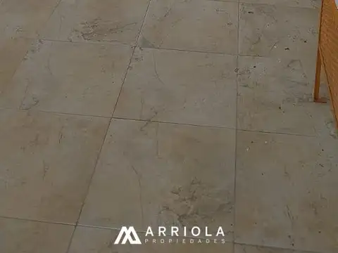 Departamento de 1 ambiente A RECICLAR. Zona Unzue!
