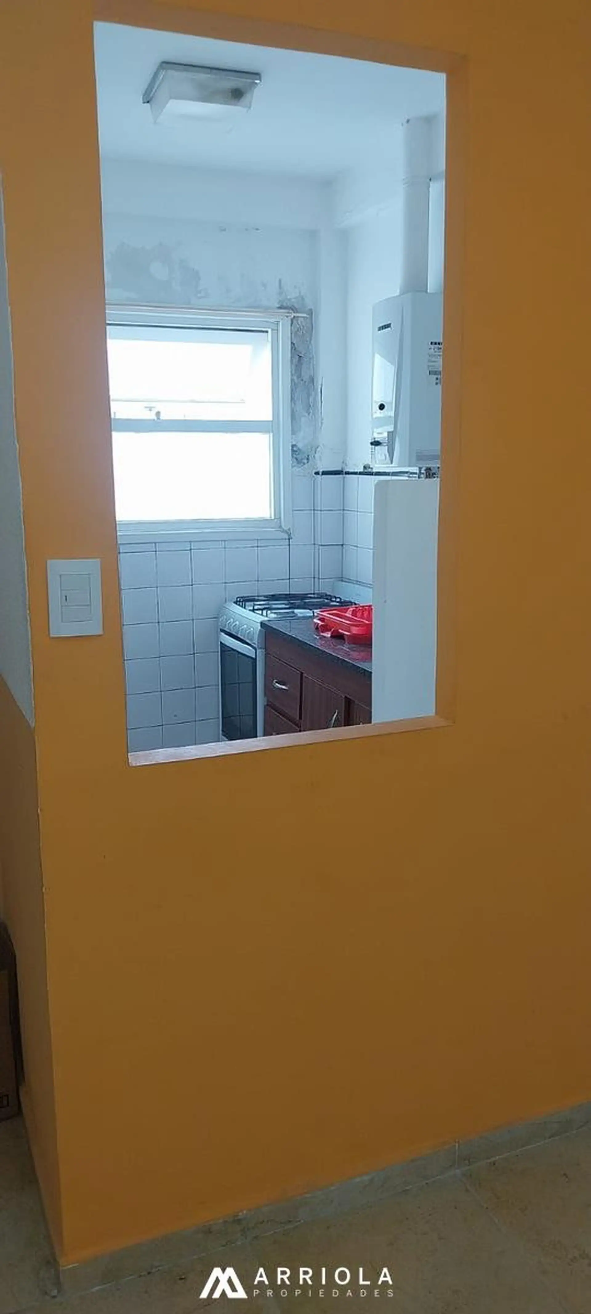 Departamento de 1 ambiente A RECICLAR. Zona Unzue!