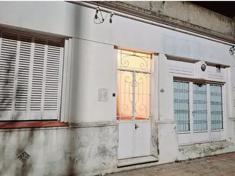 VENTA CASA DE 3 DORMIS EN EL CENTRO DE VILLAMITRE