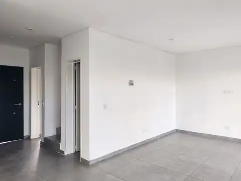 Duplex 5 ambientes en Alquiler, El Aljibe, Fatima, Pilar, GBA Norte