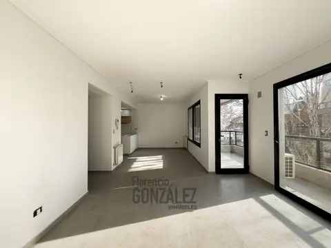 Departamento 4 ambientes con 3 baños