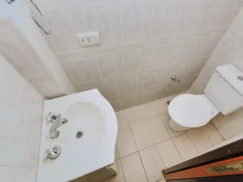 Depto Tipo Casa en Venta con 1 cocheras