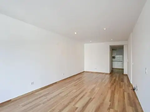 Avenida 44 entre 14 y 15 982 Piso 2 Departamento C
