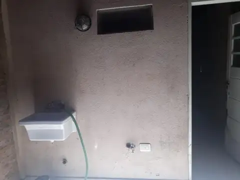 DUPLEX EN ALQUILER :: 2 AMBIENTES :: UDAONDO