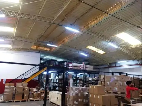 Galpon en Venta en Chacarita, USD 2.000.000