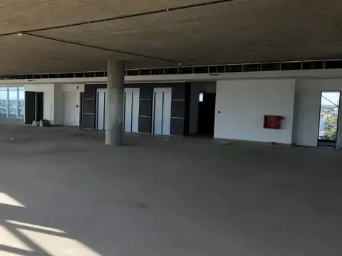  ALQUILER OFICINA en PISO 9, en ESCOBAR