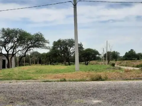 LOTE A LA VENTA EN ORO VERDE 