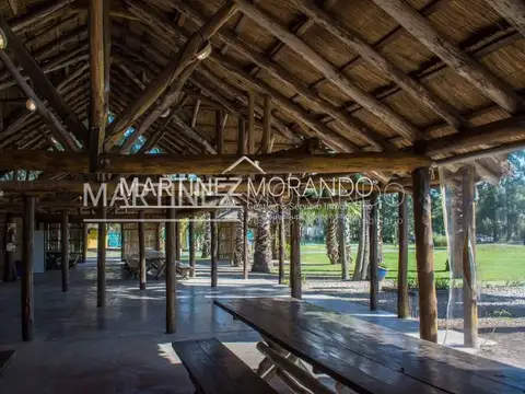 Casa 4 ambientes con 4 baños