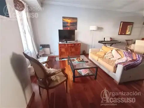 Casa  / Dúplex - Córdoba al 1277 Martínez