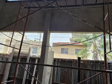 Local en Alquiler en Lanus Oeste, $ 500.000