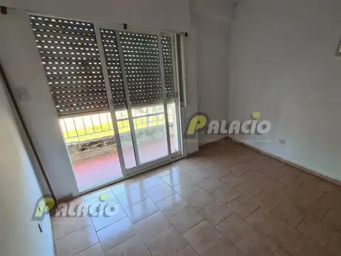 Depto Tipo Casa en Alquiler 35 años