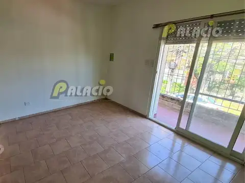 Depto Tipo Casa 3 ambientes con 1 baño