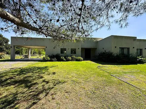 Casa en Alquiler de 3 dormitorios