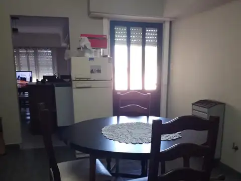 Casa en Venta con 5 cocheras
