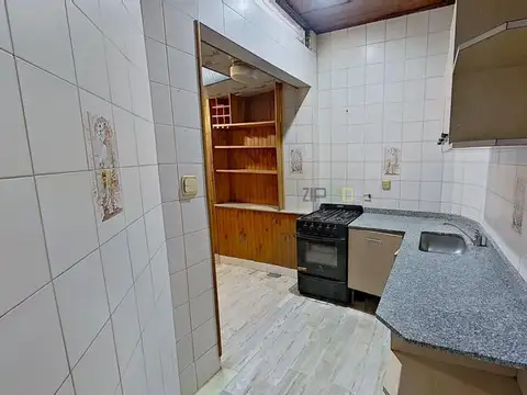 Depto Tipo Casa en Venta 50 años
