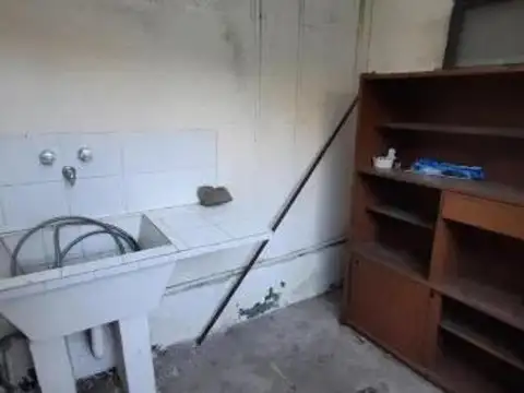 Depto Tipo Casa 2 ambientes con 1 baño