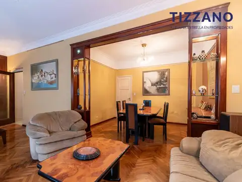 Casa en Venta en Barracas 5 ambientes jardin quincho cochera