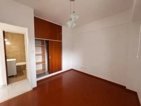 Departamento en Venta en Barrio Parque San Martín, USD 71.000