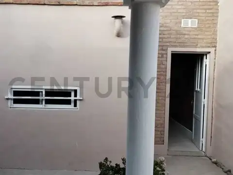 Julio Cortazar 600, Piso 0