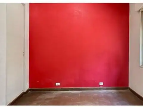 OPORTUNIDAD CASA DE 3 AMBIENTES CON JARDIN
