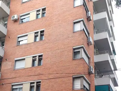 Departamento 3 ambientes en edificio nuevo, 2 baños, piscina, SUM. - Belgrano
