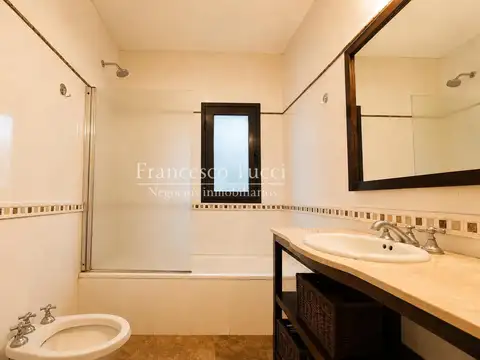 Casa en Venta en Francisco Álvarez, USD 340.000