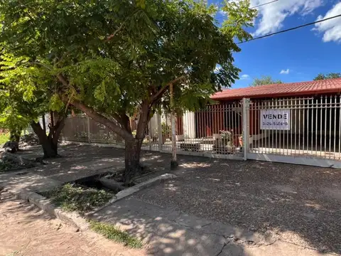 CASA EN VENTA  -  PUERTO TIROL, CHACO