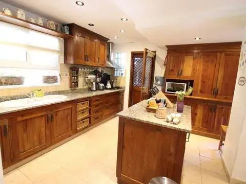 Casa en Venta en Campos De Echeverria, USD 310.000