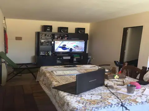 PH en venta - 3 dormitorios 1 baño - Cochera - 100mts2 - Villa Elvira, La Plata