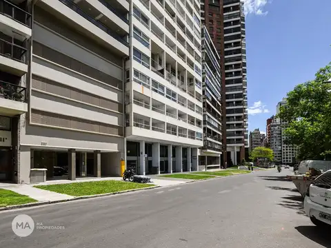 Av. Libertad 165